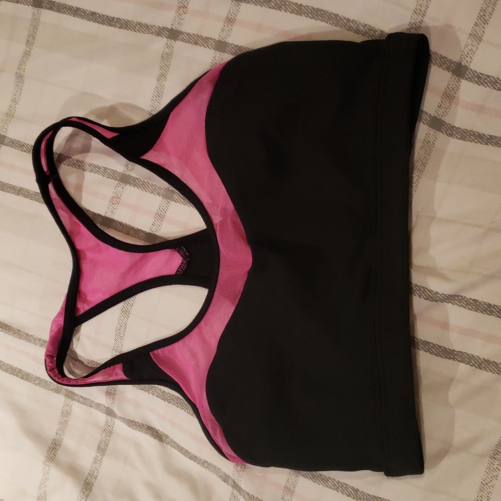 Bombshell Black/Pink Sports Bra